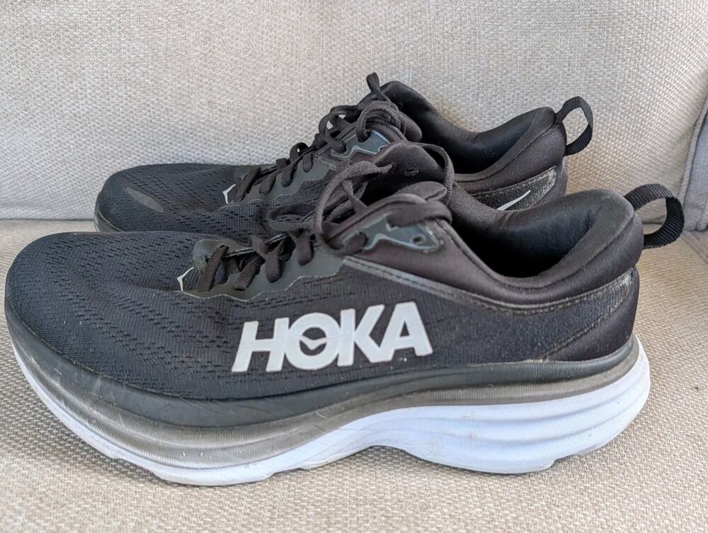 Hoka One One Bondi 8 Womens US 9.5 D Wide Width Black Running Shoes Sneakers